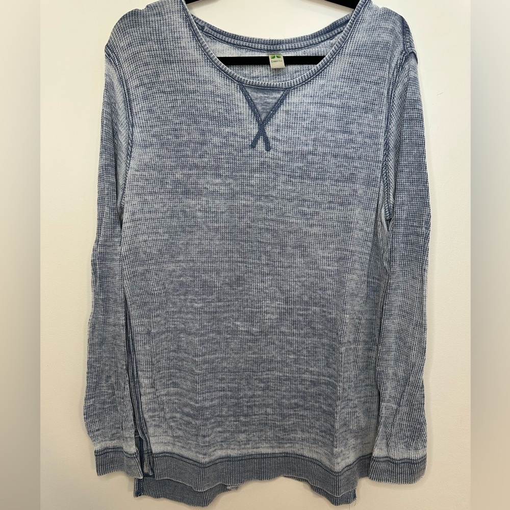 Blue long sleeve faded tshirt